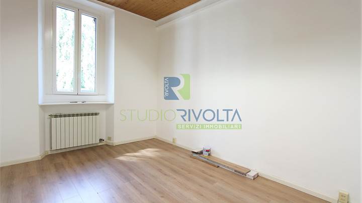 Pascoli 15 - Ufficio ristrutturato