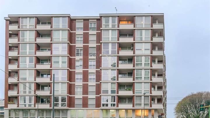  QUATTRO LOCALI ARREDATO - PIANO ALTO