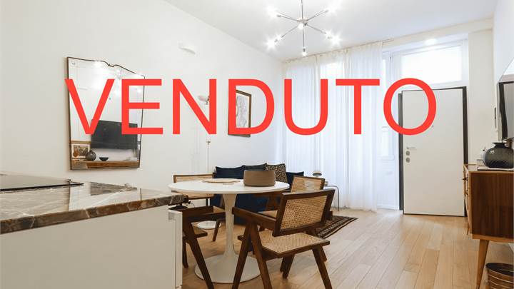 2 locali ristrutturato ed arredato . Città Studi